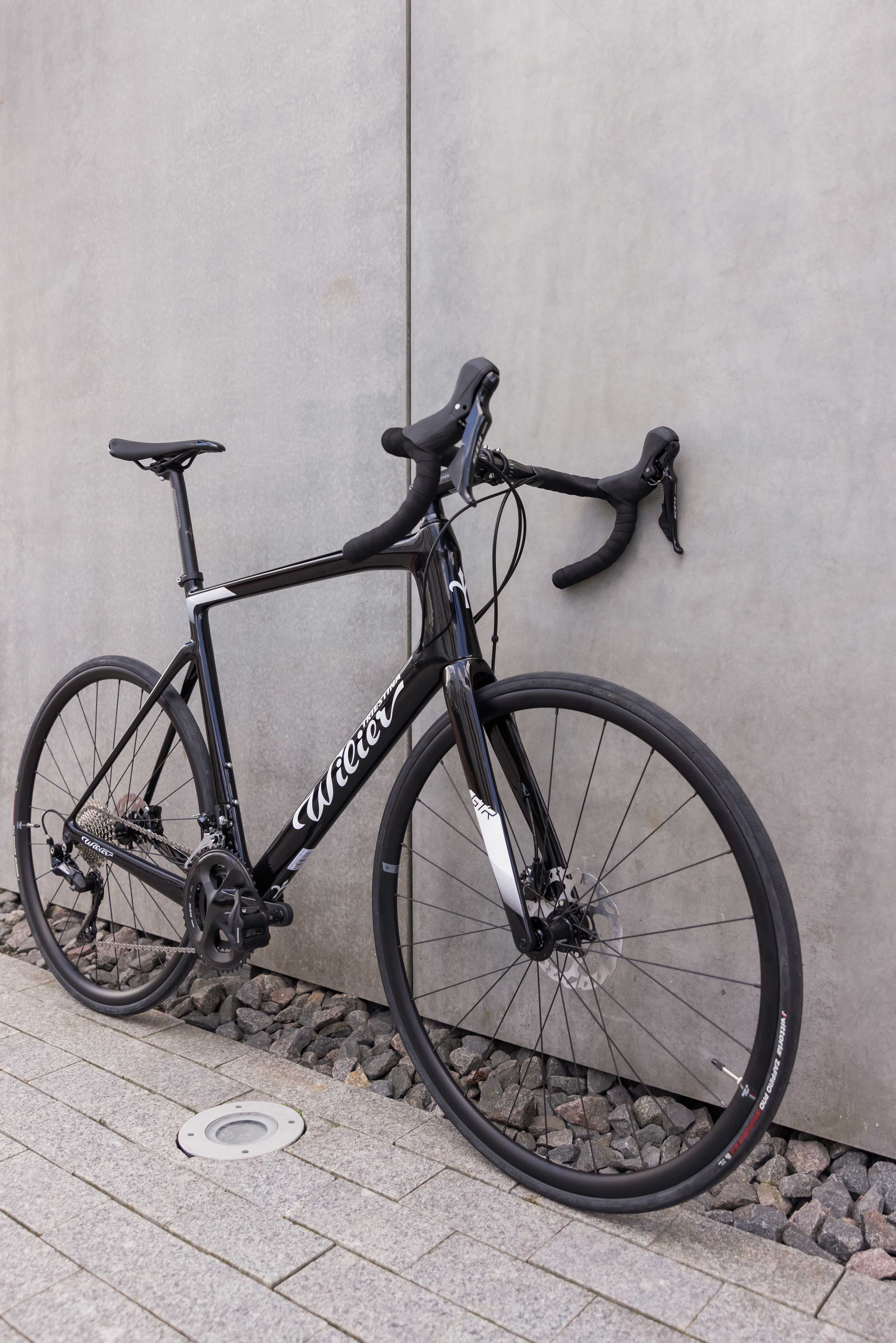 Wilier GTR Team 105 / Black White